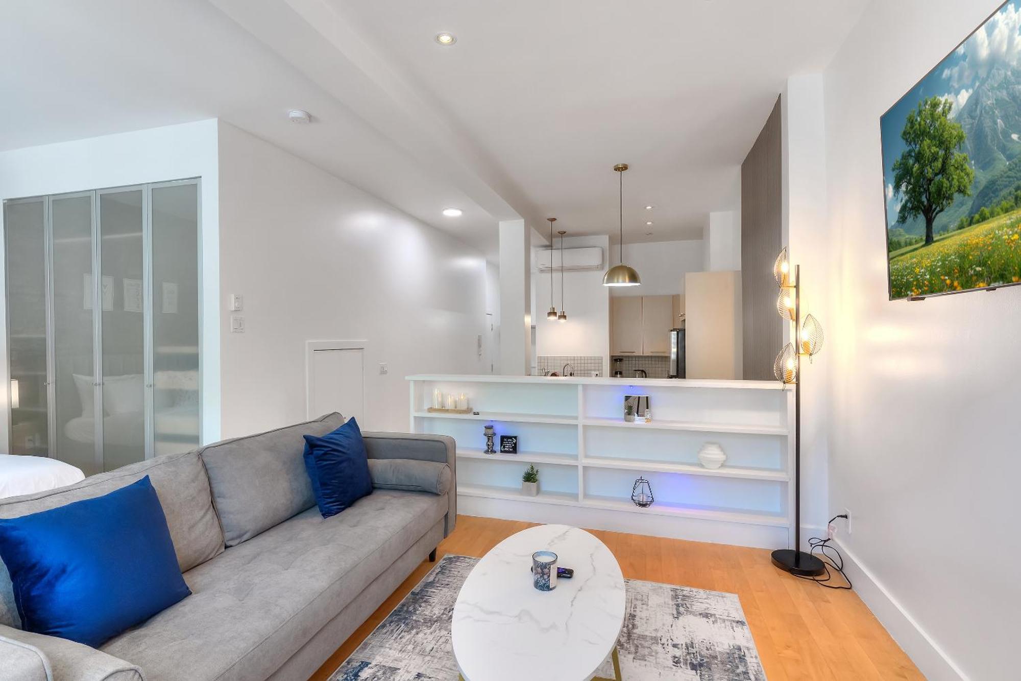Take A Break In A Modern Loft On Plateau-Mont-Royal Apartment Montreal Exterior photo